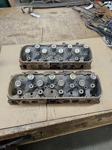 BBC BIG BLOCK CHEVY GM TRUCK 454 OVAL PORT CYLINDER HEADS 14081045 346236 PAIR - Picture 1 of 23