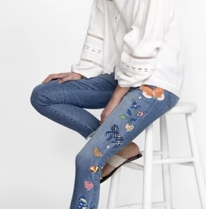 Johnny Was Embroidered Cropped Skinny Jean Adela Size 26 NWT Raw Hem Distressed - Picture 1 of 15