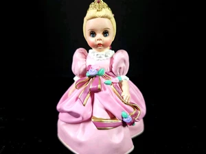 Hallmark KEEPSAKE Christmas Ornaments ~ Cinderella 1995 ~ Madame Alexander ~ Neu - Bild 1 von 9