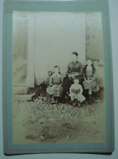 PHOTO. FAMILLE POULET/RAVETON  1886 A Identifier