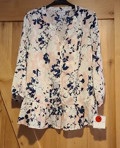 New! Liz Claiborne Blouse Sz XL Petite Pink Floral V-Neck Peplum Satin Silver - Picture 1 of 15