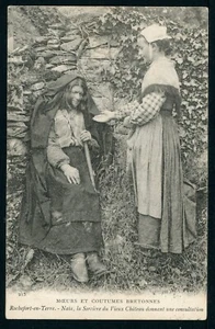 Carte Postale - Moeurs et Coutumes Bretonnes - Rochefort en Terre - Naïa, la Sor - Picture 1 of 2