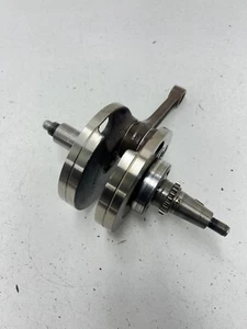 85 1985 Yamaha XT600 Xt 600 OEM GOOD THREADS! Crankshaft Crank Shaft Rod 0.58 MM - Picture 1 of 14