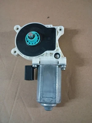10-19 Ford Explorer Rear Right Passenger Side Door Power Window Motor OEM  - Image 1 of 4
