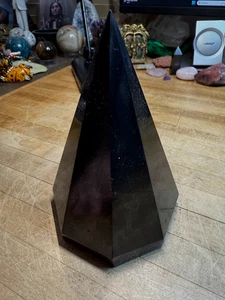 Shungite Octagonal Tower point Imported From Karelia Russia Mineral Gemstone 212 - Picture 1 of 10