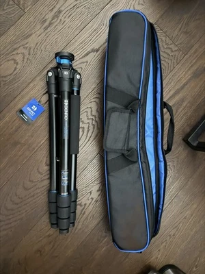 Benro Mach3 TMA28A Series 2 4-Section Aluminum Tripod/Monopod, Twist Lock - image 1 of 3