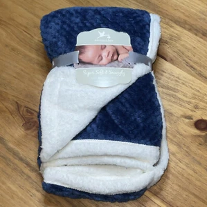 Adirondack Baby Blanket 30"x36” Blue and White Super Soft Snuggly Sherpa Lined - Picture 1 of 6