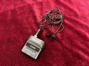 (USED) TASCAM DR-10L Portable Digital Audio Recorder Black Pin Mike DR10L Japan - Picture 1 of 6