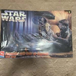 NEW Sealed Vintage 95 Star Wars Encounter with Yoda on Dagobah Action Scene - Picture 1 of 10