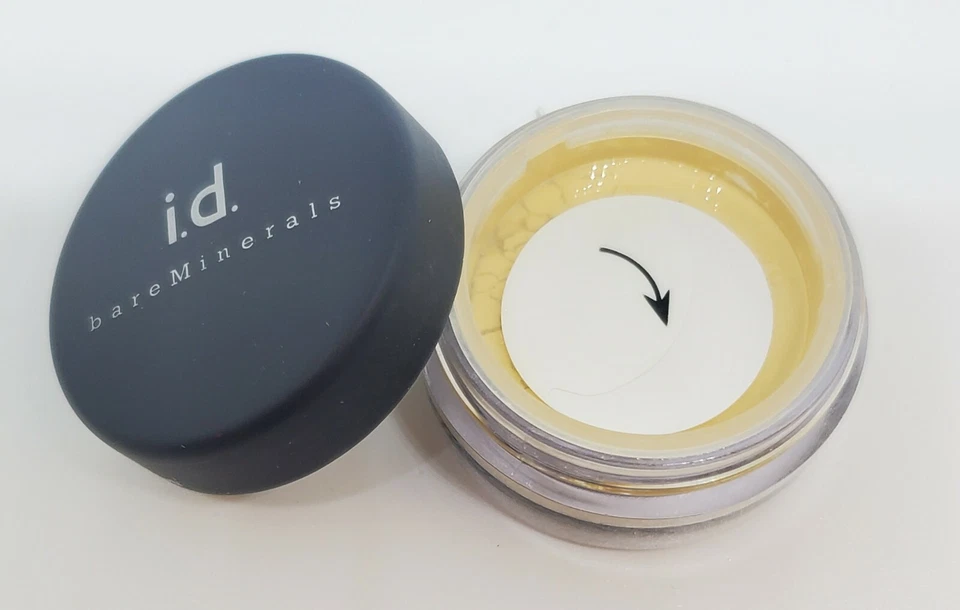 bareMinerals BANANA SMOOTHIE Glimpse Shadow Eyecolor 0.57g ~ pale yellow sheen - Image 1 of 2