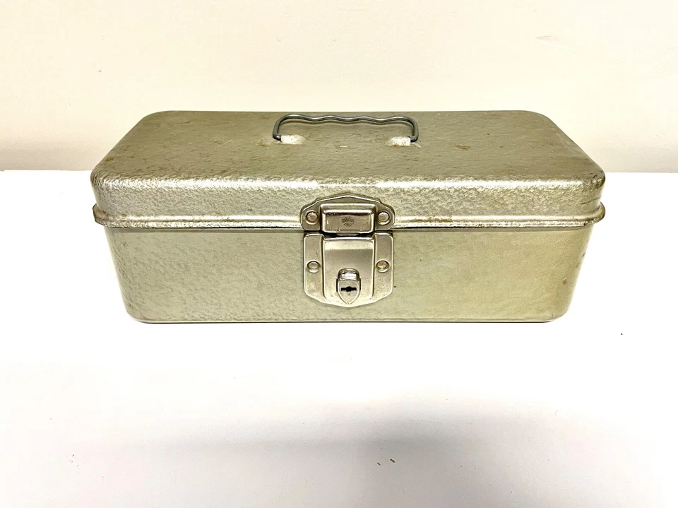 Caja de cerradura Excelsior 1964 vintage Stamford Conn caja de aparejos de metal sin llave Foto 1 de 4
