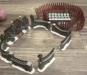 Dept. 56  4 Churchyard Fence Extensions, Lemax Stone Fencing & Picket Fencing - Picture 1 of 6