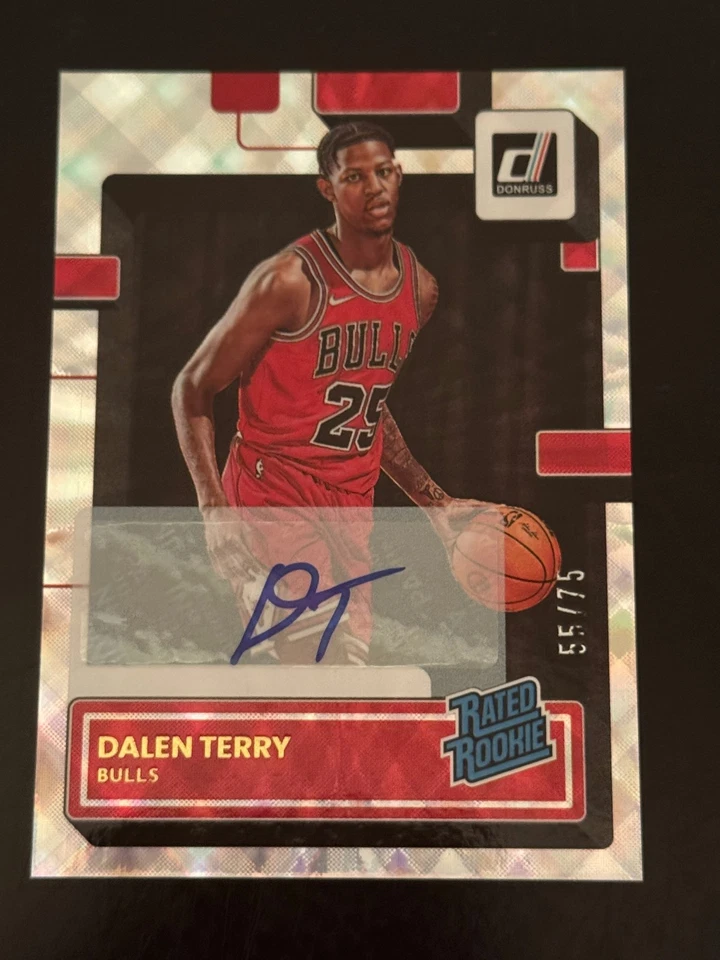 22-23 Donruss Dalen Terry Chicago Bulls Rated Rookie Auto Silver Parallel /75 - Image 1 of 2