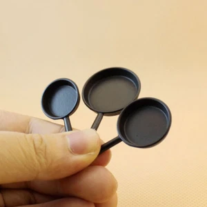 Sartenes de metal en miniatura para casa de muñecas de 3 piezas utensilios de cocina utensilios de cocina - Imagen 1 de 10