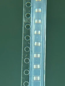 500 MURATA GRM21BR71H105KA12K 1 µF ±10% 50V Ceramic Capacitor X7R 0805 - Picture 1 of 3