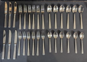 Wallace Centenario Acciaio Inox 18/10 Set Posate 30 Pezzi Servizio per 6 - Foto 1 di 5