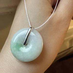 Unbehandelter Burma echter Jadeit Jade Anhänger 純天然翡翠 水潤飄綠平安扣 S925 - Bild 1 von 5