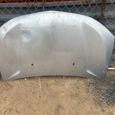 2017 2020 CHEVROLET SONIC FRONT HOOD OEM - Imagem 1 de 4