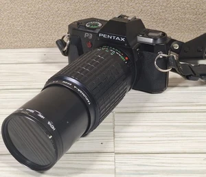 Pentax P3 fotocamera reflex 35 mm con obiettivo e cinghia - - Foto 1 di 9