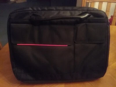 Lenovo PROFESSIONAL Carrying Case (Briefcase) for 15.6" Notebook - Image 1 of 2