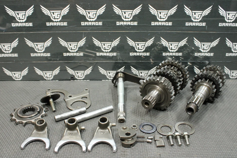 1996 HONDA 92-96 CR250R OEM ТРАНСМИССИЯ ДВИГАТЕЛЯ TRANNY ШЕСТЕРНИ ПЕРЕКЛЮЧЕНИЕ ПЕРЕДАЧ ВИЛКИ - Изображение 1 из 4