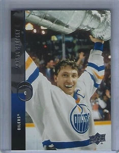 2019-20 Upper Deck 30 Years of Upper Deck #UD30-5 Wayne Gretzky - Picture 1 of 2
