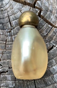 VINTAGE SEHR KLEINER PARFUM PERLENFLAKON MIT BLUMIGEM DUFT - Bild 1 von 4