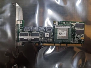 Adaptec AAR-2410SA interner 4 Port PCI SATA Controller, JBOD/RAID0/1/5/10 - Bild 1 von 2
