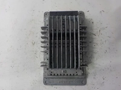 AUDI TT I 8N WZMACNIACZ RADIA 8N7035223A 309017 AMP ASSY 5630 TT ROADSTER - Immagine 1 di 3