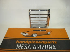 Pontiac Grand Prix 1976 LH carcasa de luz trasera cromada #5967169 - Imagen 1 de 8