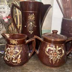 VTG Royal Sealy Japan Bwn Redware Teapot, Creamer & Sugar Bowl Moriage - Picture 1 of 2