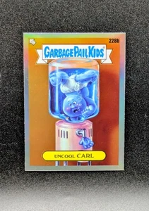 Uncool Carl Garbage Pail Kids Topps Chrome 2023 6th Series Refractor NM #228b - Bild 1 von 10