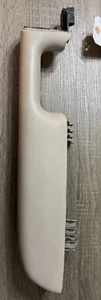 99-02 SIERRA YUKON SUBURBAN RIGHT PASSENGER SIDE DOOR PULL ARMREST ( 132 152 ) - Picture 1 of 10