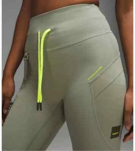 Neu Lululemon Cargo SHR Damen-Wandershorts 8 Zoll – lorbeergrün – UVP 98 $ Größe 6 - Bild 1 von 4