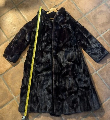 Abrigo de piel de visón largo completo negro vintage Revillon Saks 5th Ave New York 47" Foto 1 de 4