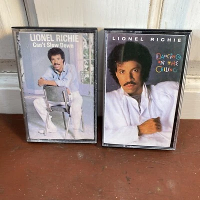LIONEL RICHIE Lot of 2 Cassette Tapes Can't Slow Down & Dancing on the Ceiling - Image 1 of 4