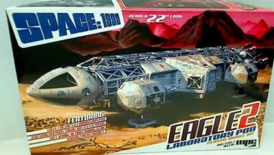 Space 1999 Laboratory Eagle II 22" Long 1/48 Scale Model Kit 189MP203 - Image 1 of 4