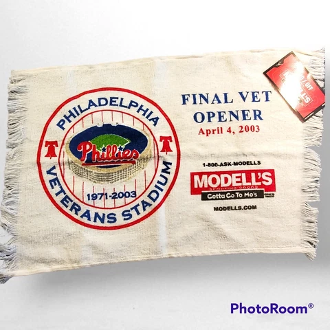 2003 Philadelphia Phillies Final Vet Opener Rally Towel 4/3/03 - NEW w/ Tag Cover