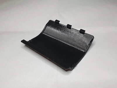 Vw Passat B6 R-line REAR LEFT Flap Jack Cover 3C0853657 - plug cap skirt R36 - Image 1 of 4