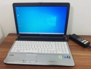PC PORTABLE FUJITSU LIFEBOOKA530 Core i3 @ BATTERIE OK CHARGEUR - Photo 1/3