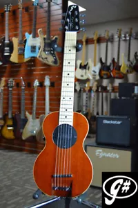 G-Sharp OF-1 Guitarra de viaje eléctrica (acabado natural, afinación g #, viene con bolsa de concierto) - Imagen 1 de 6