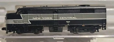 Life-Like N Scale FA2 Locomotive New York Central #1044 - Image 1 of 4