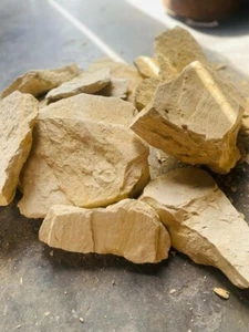 Multani Mitti | Stone Form | Fuller's Earth/Calcium Bentonite Clay | for All Sk - Picture 1 of 5