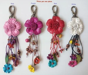 El regalo perfecto: un llavero de flores de cuero para su bolso No. 6 - Imagen 1 de 11