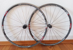 Laufradsatz DTSwiss R1500 Campagnolo Rotor 622x15 - Bild 1 von 22