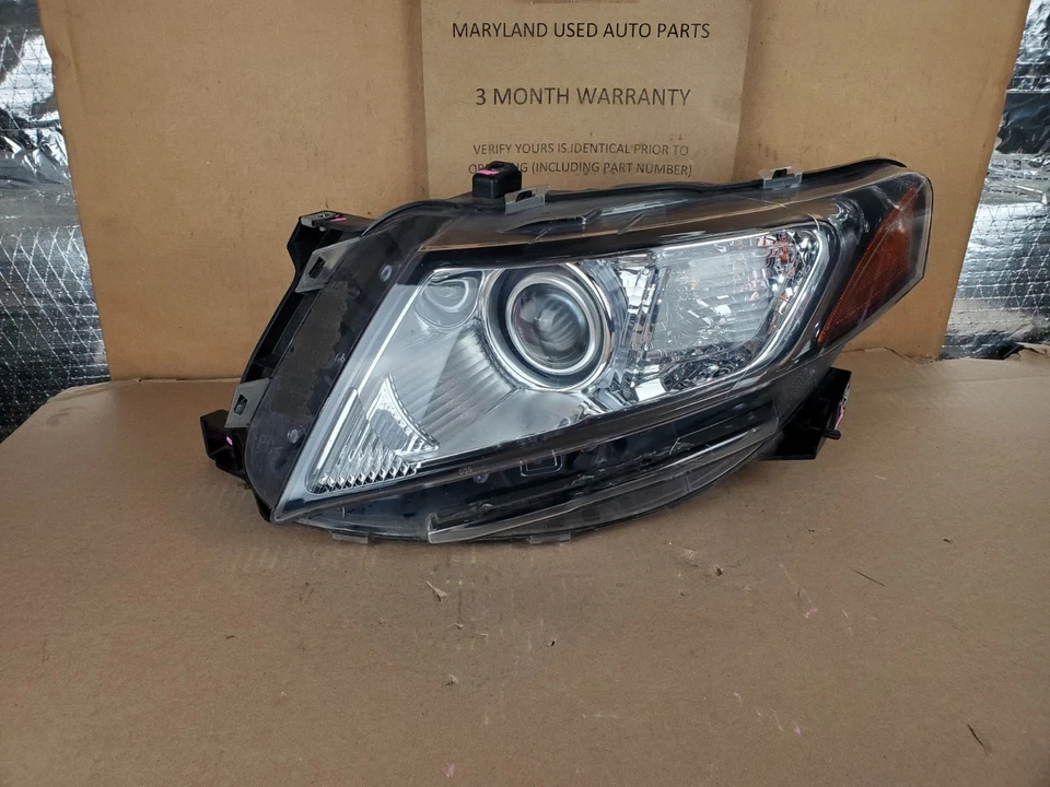 Faro conductor Lincoln MKT 2011-2019 XENÓN OCULTO TODOS LOS MONTAJES PRESENTES Foto 1 de 4