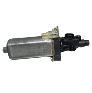 SAAB 9-5 YS3E 119393104 0390201915 11361809 BOSCH 0390201915 Power Seat Motor - Picture 1 of 7