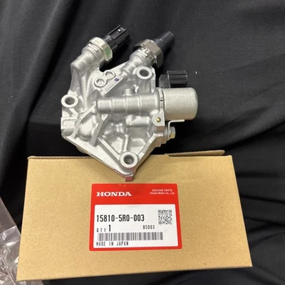 Genuine Engine Solenoid Spool Valve 15810-5R0-003 For Honda Civic X 1.0 2017-21 - Image 1 of 4