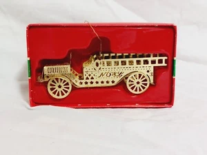 Vintage Solid Brass Fire Truck Christmas Holiday Tree Ornament Noel - Picture 1 of 24