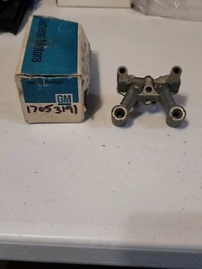NOS 1969-76 Pontiac Firebird 350 V8 2BBL Rochester Carb Venturi Cluster 17053191 - Picture 1 of 5